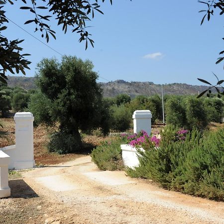 Masseria Lama Di Galizia Ostuni Luaran gambar
